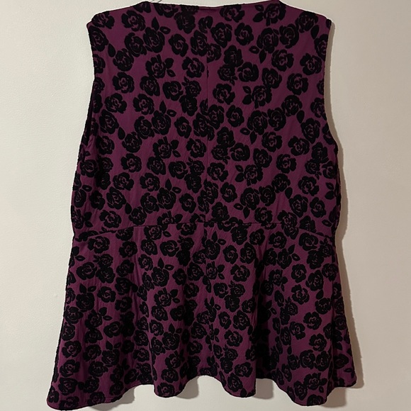 Torrid Purple‎ and Black Floral Tank Top - Picture 5 of 10